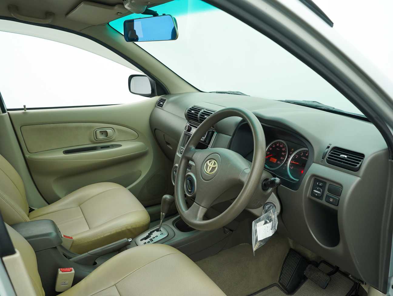 terpakai 2009 Toyota Avanza E 1.5