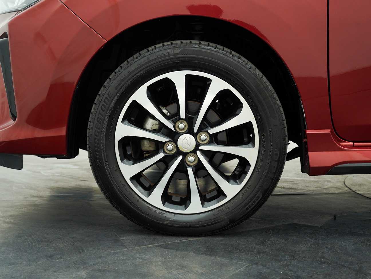 terpakai 2023 Perodua Bezza Advance 1.3