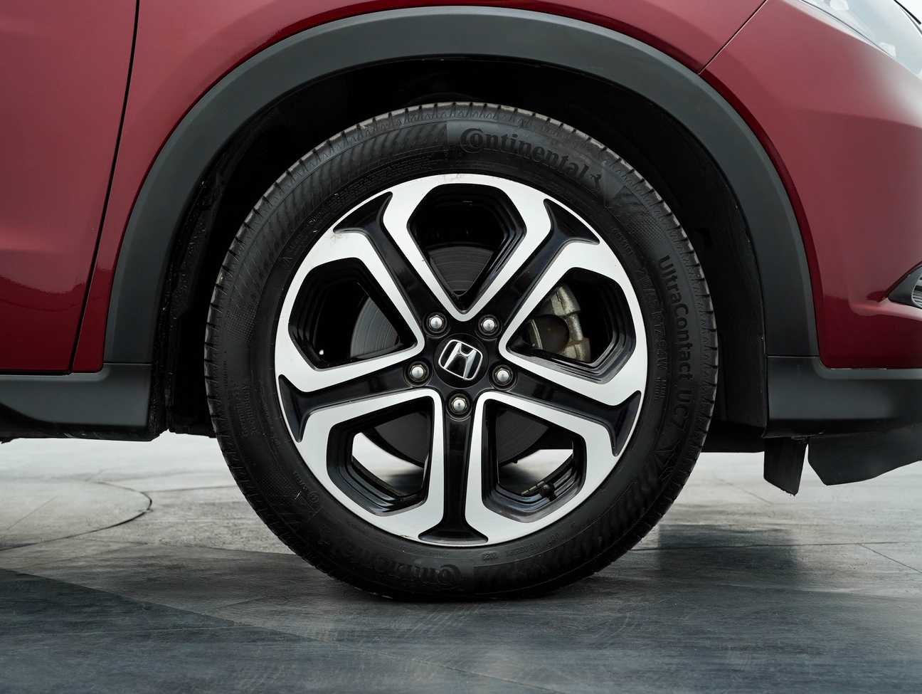 used 2017 Honda HR-V V 1.8