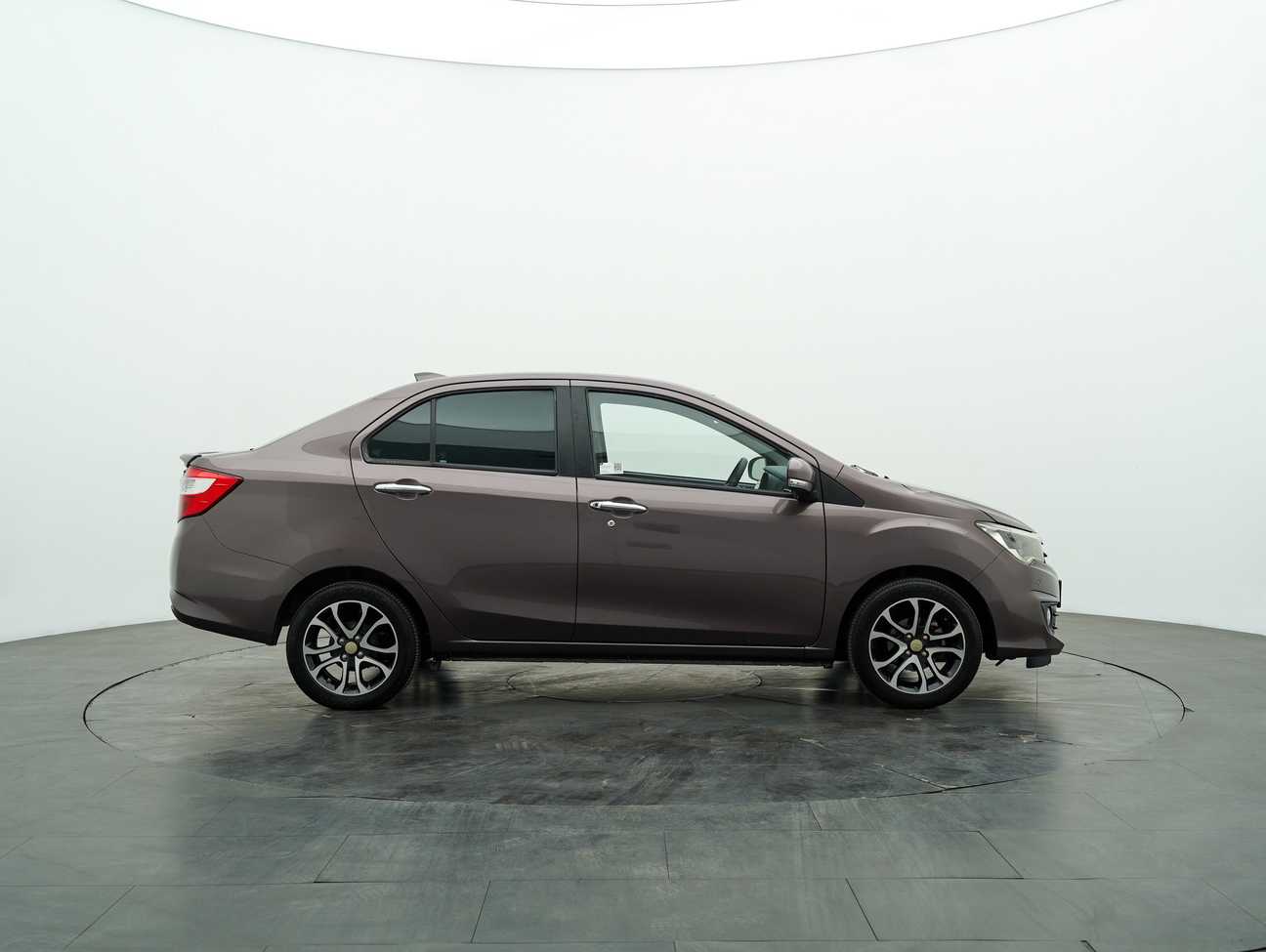 terpakai 2017 Perodua Bezza X Premium 1.3