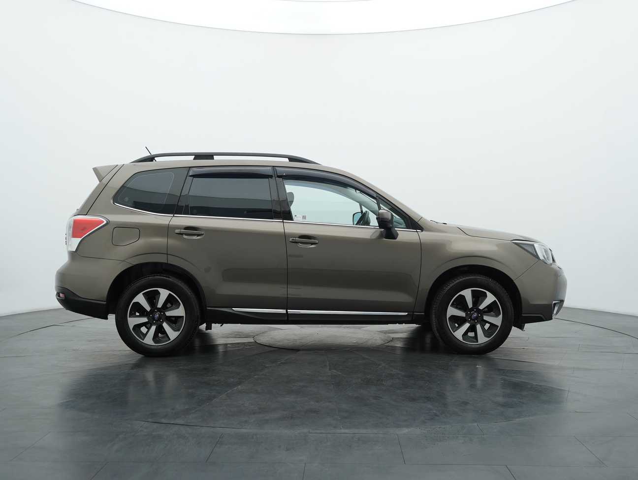 terpakai 2019 Subaru Forester P 2.0