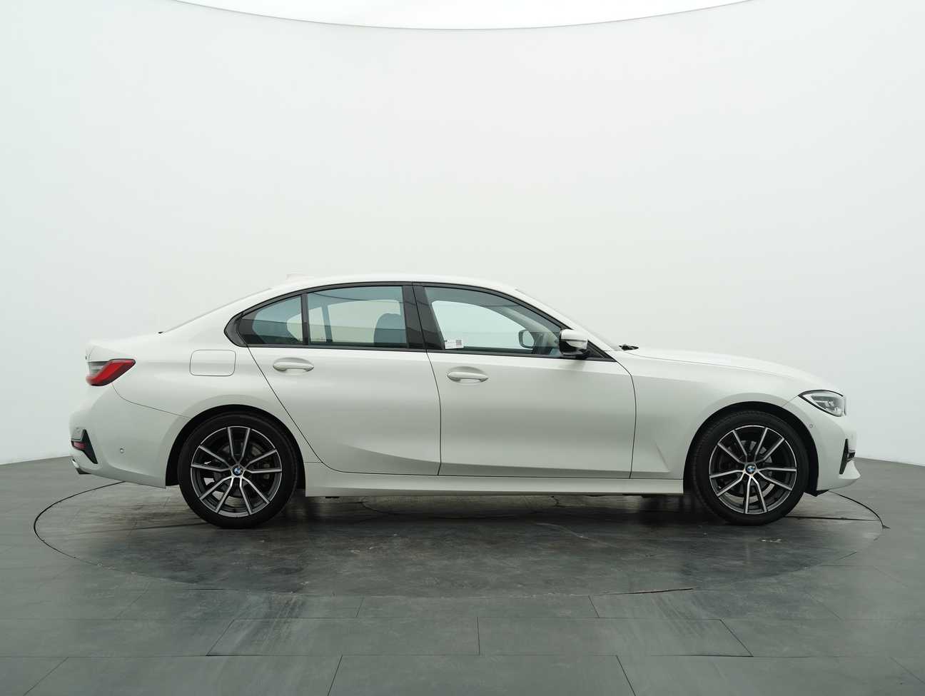 used 2021 BMW 320i Sport 2.0