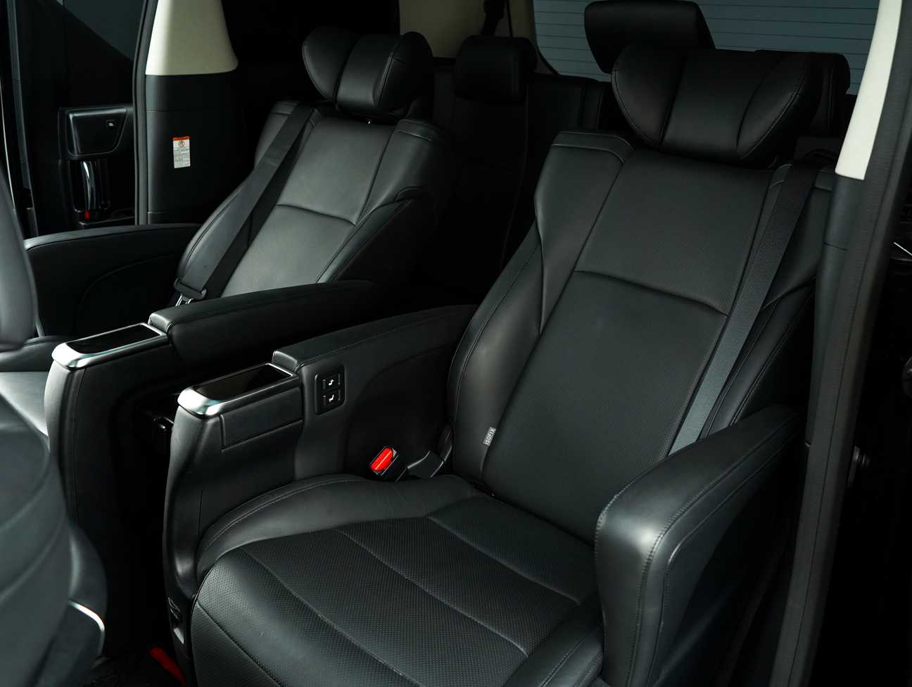 used 2016 Toyota Alphard G S 2.5