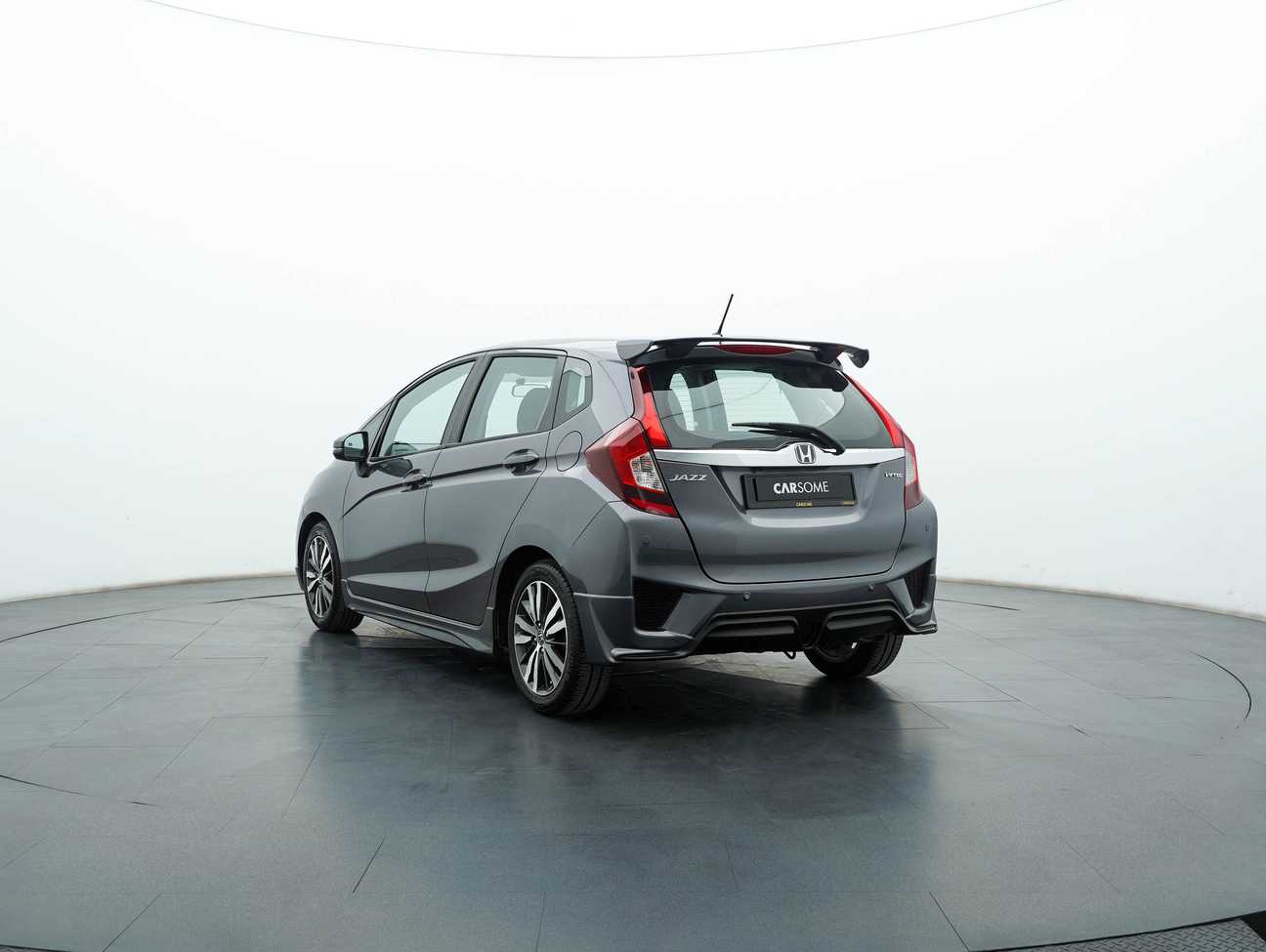 used 2016 Honda Jazz V 1.5