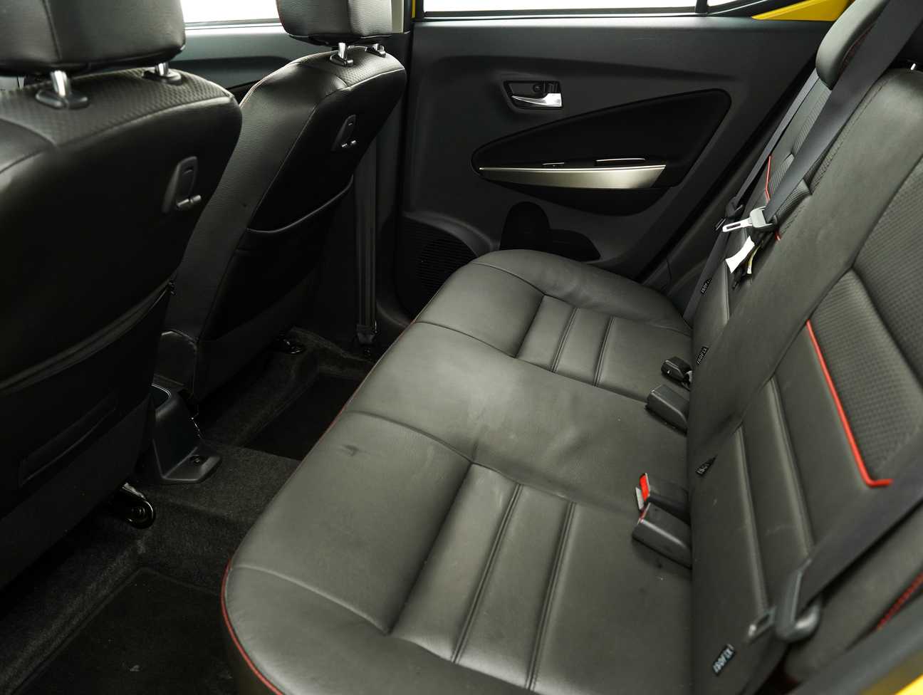 terpakai 2016 Perodua AXIA Advance 1.0