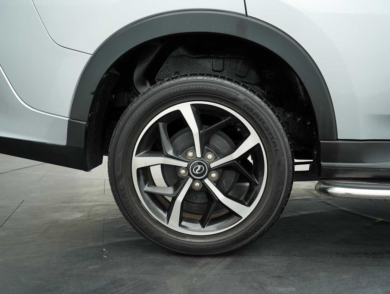 used 2019 Perodua Aruz AV 1.5