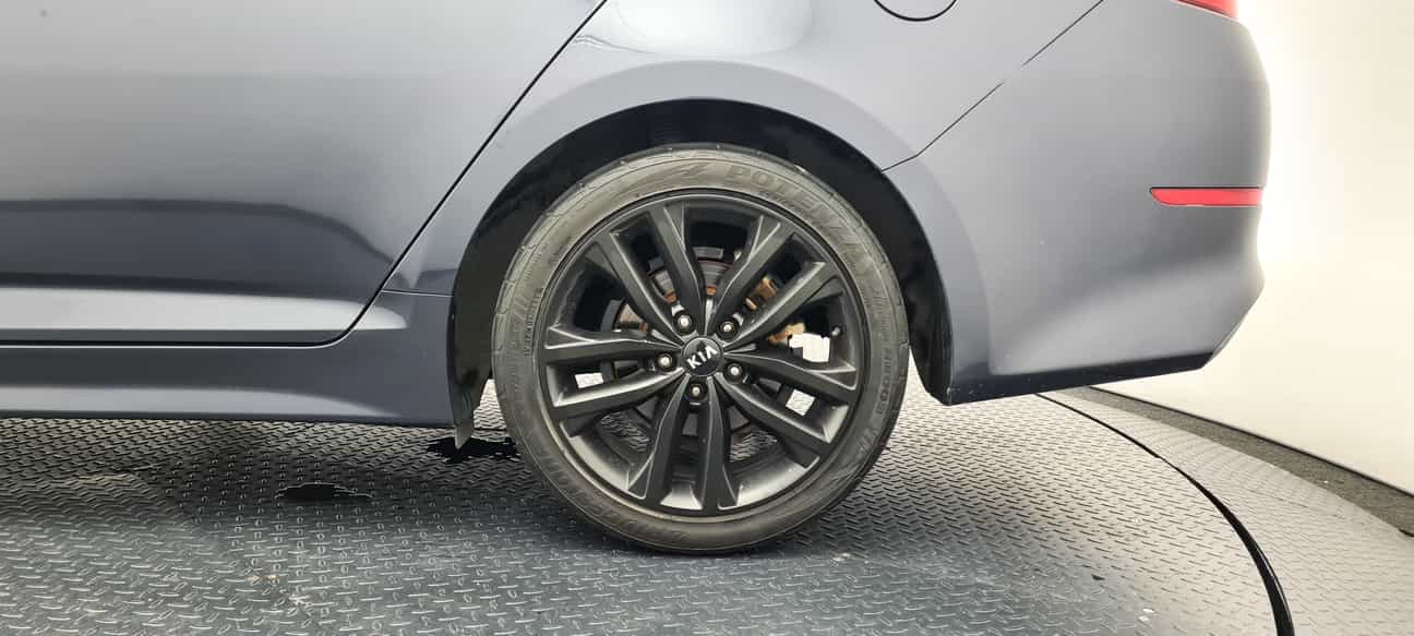 terpakai 2014 Kia OPTIMA  2.0