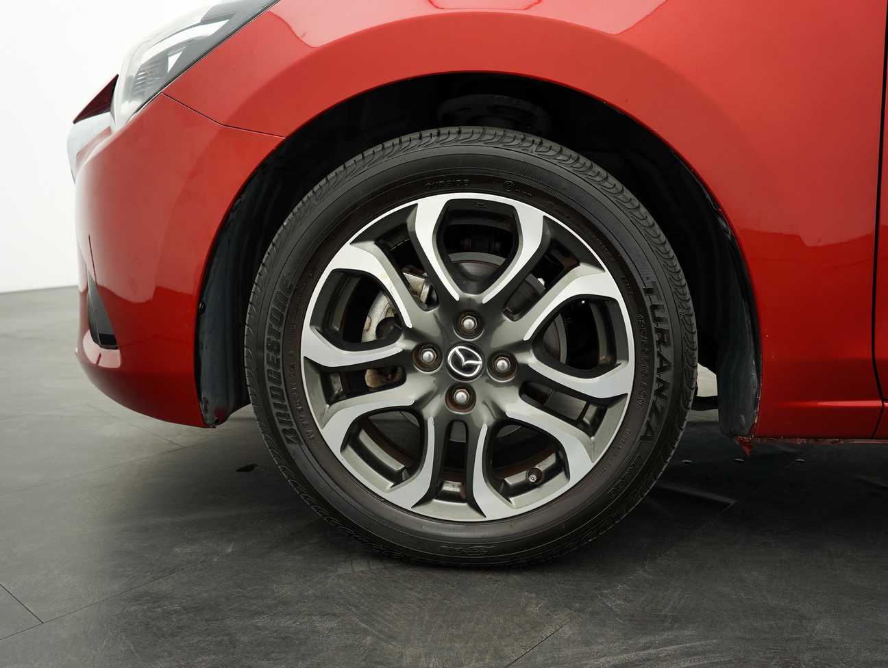 terpakai 2015 Mazda 2 SKYACTIV-G 1.5