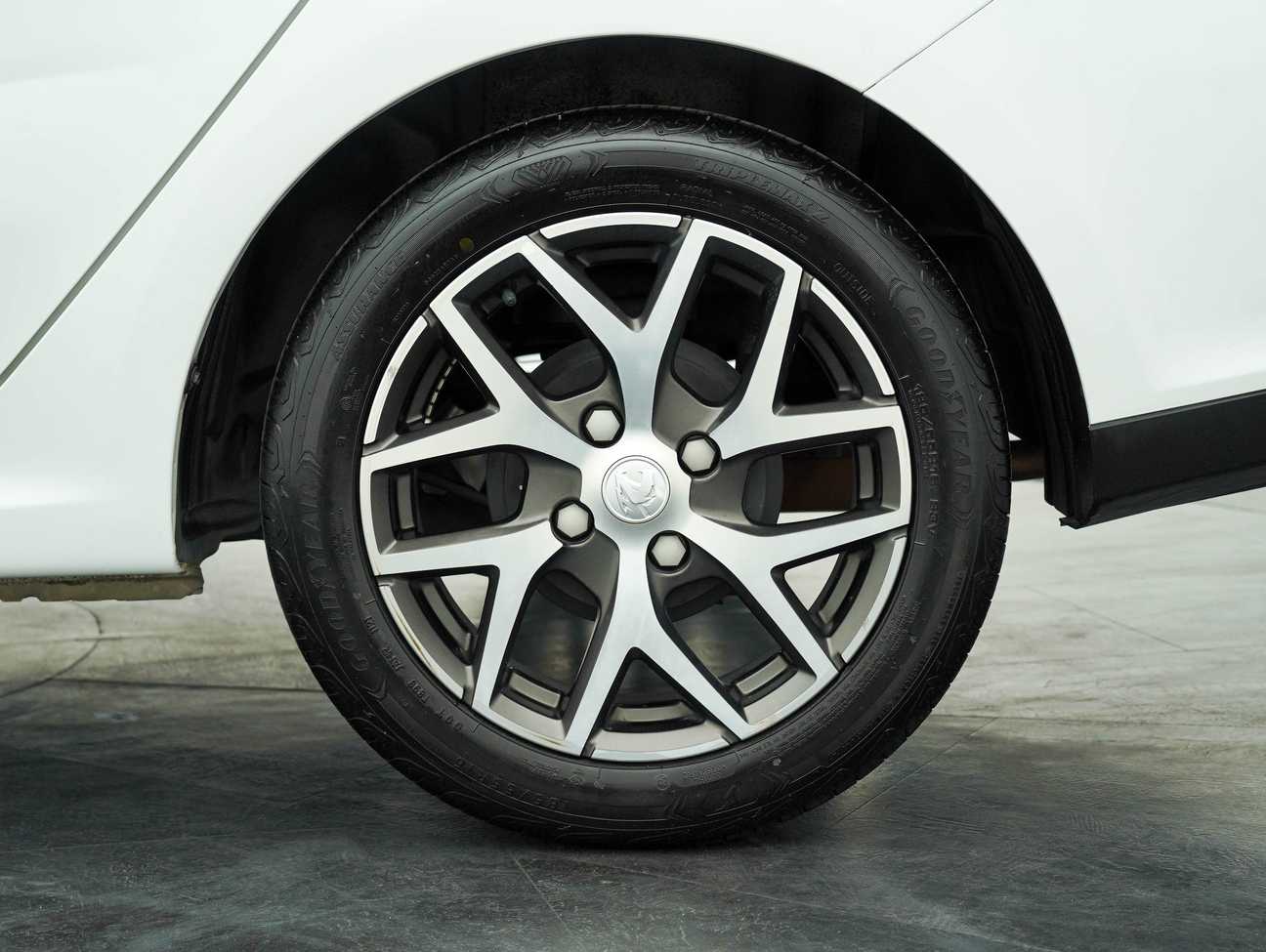 terpakai 2021 Proton Persona Premium 1.6