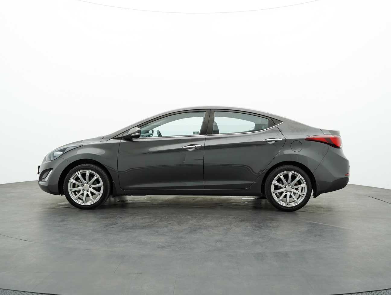 used 2015 Hyundai ELANTRA  1.8