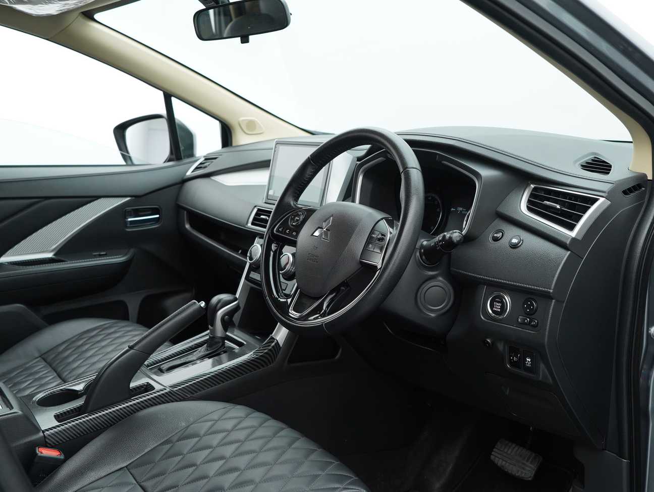 used 2022 Mitsubishi Xpander  1.5