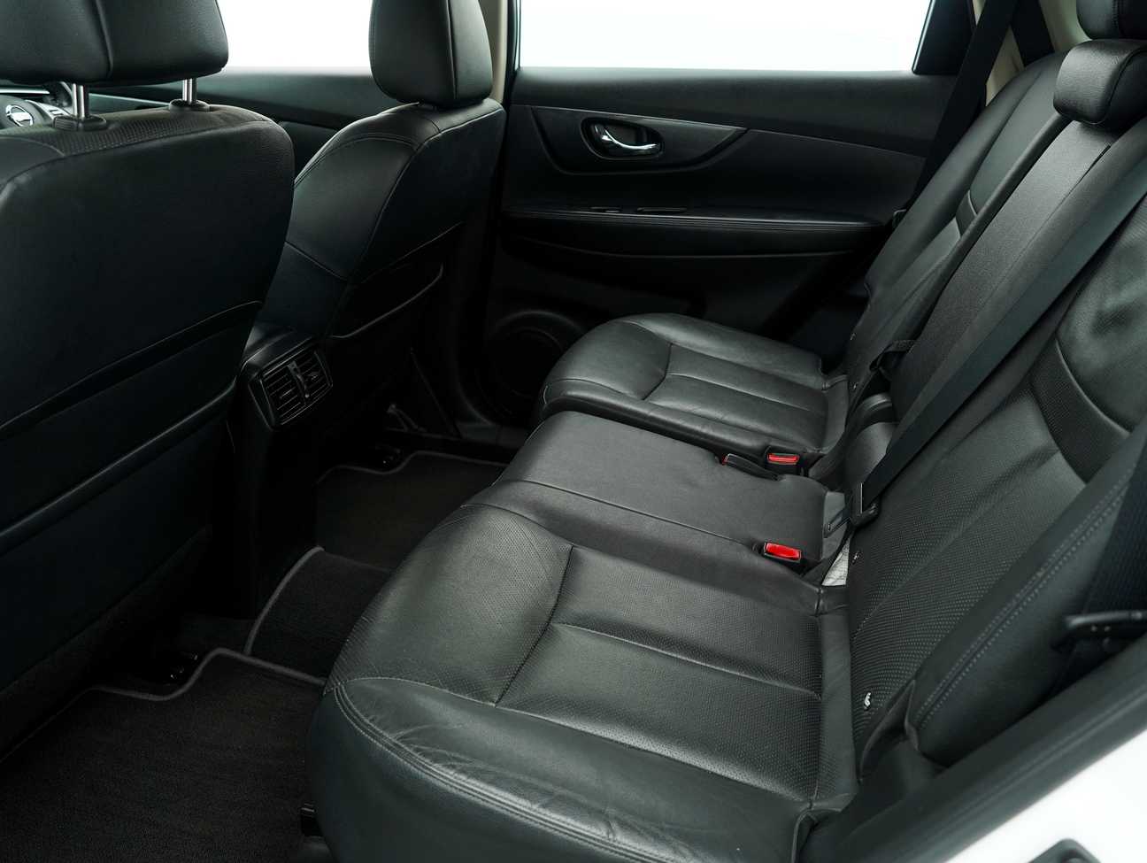 used 2016 Nissan X-Trail 4WD 2.5