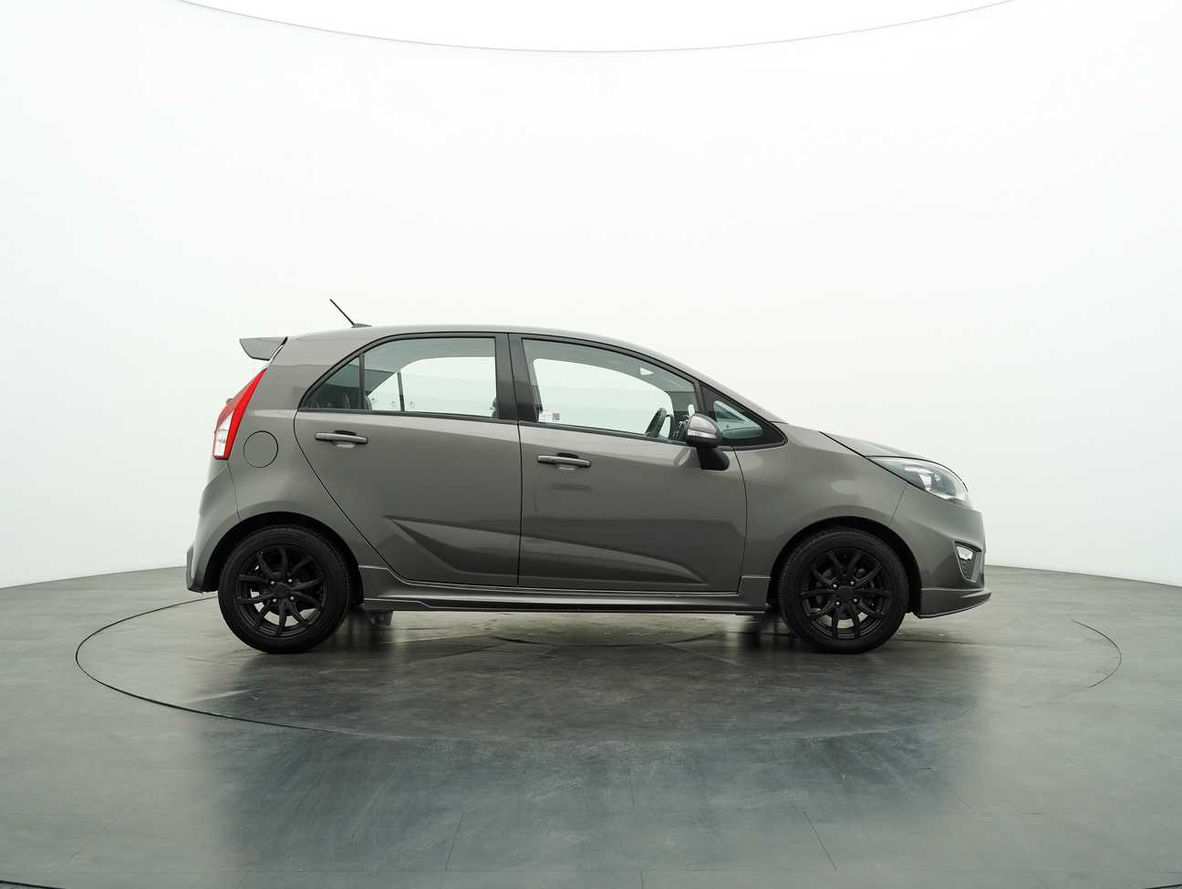 used 2014 Proton Iriz Premium 1.6