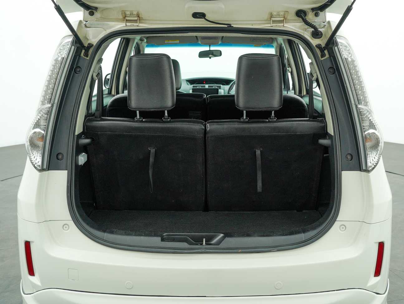 used 2014 Perodua Alza Advance 1.5