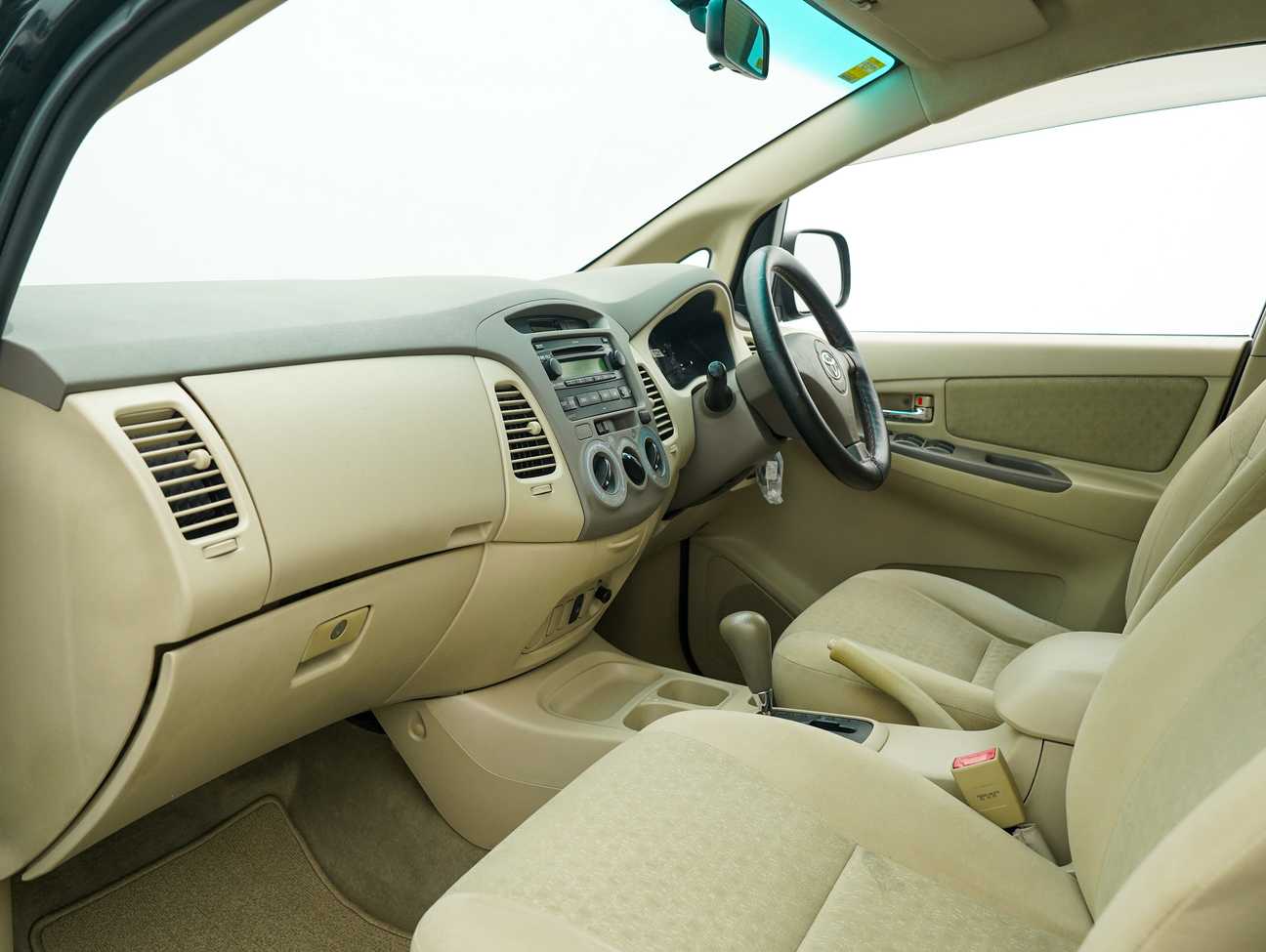 used 2007 Toyota Innova E 2.0