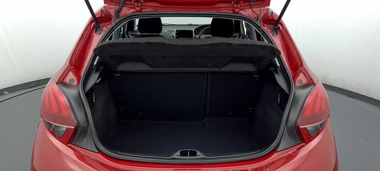 used 2018 Peugeot 208 PURETECH 1.2