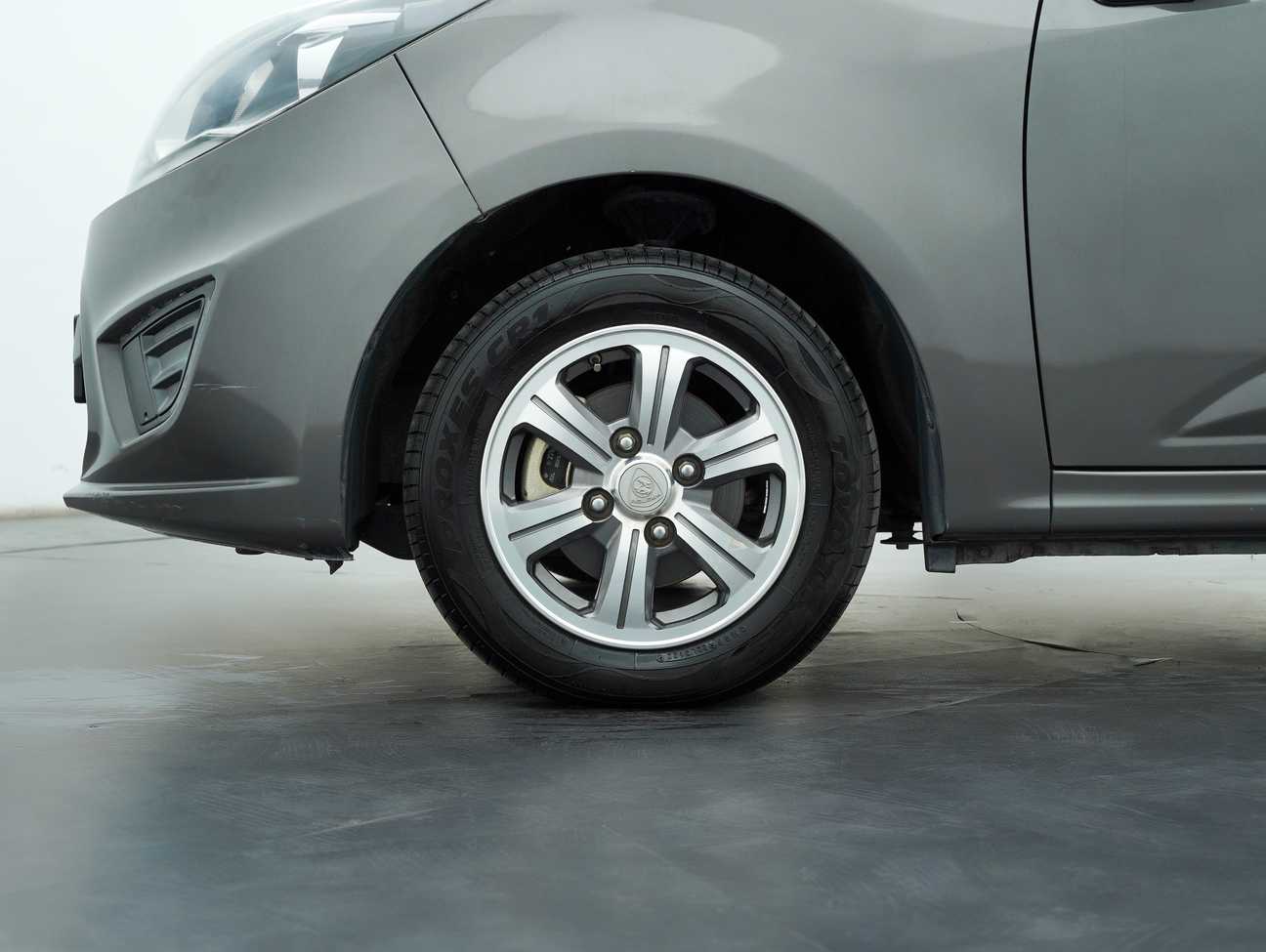 terpakai 2015 Proton Iriz Standard 1.3