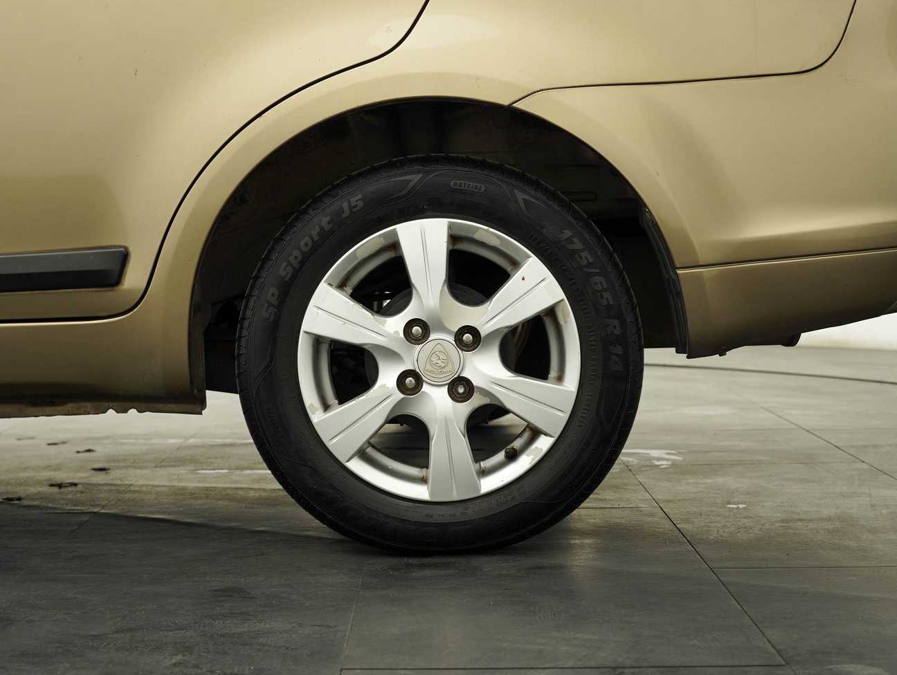 used 2011 Proton Saga FLX Executive 1.3