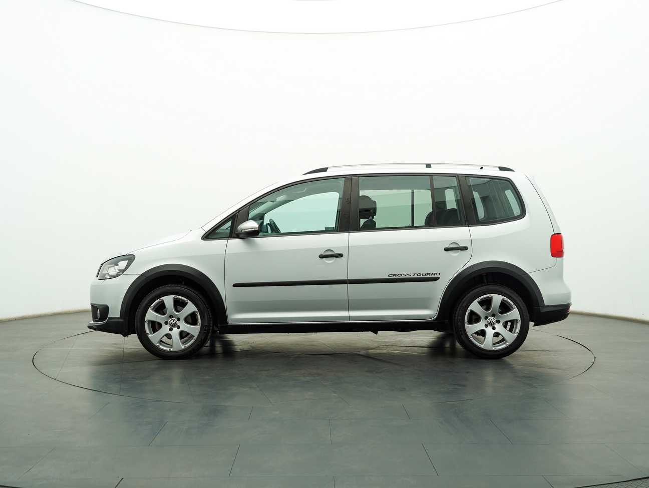 used 2012 Volkswagen Touran TSI 1.4