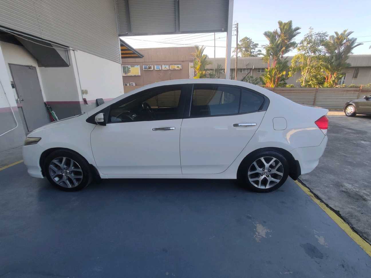 used 2010 Honda City E 1.5