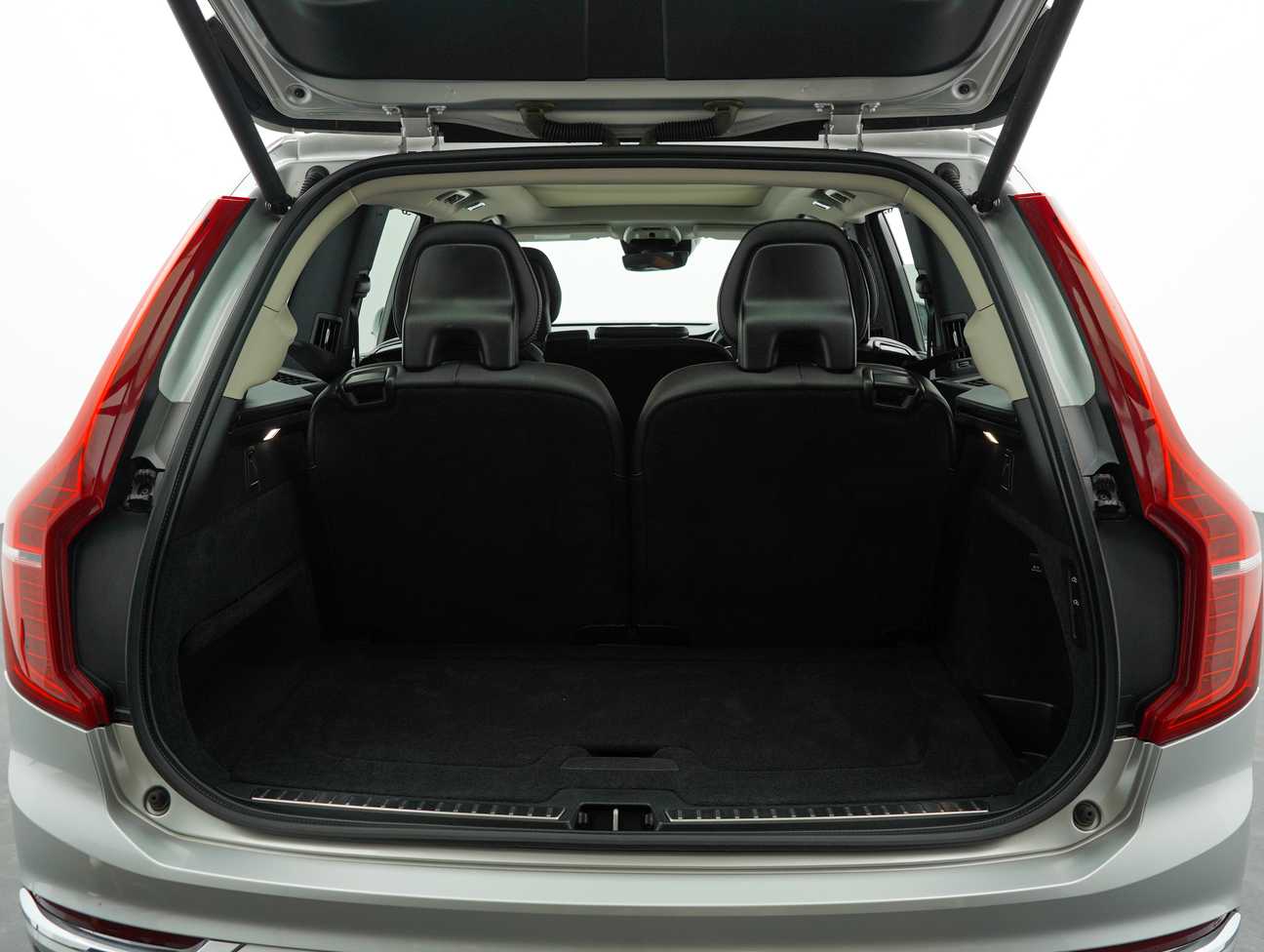 used 2016 Volvo XC90 T8 2.0