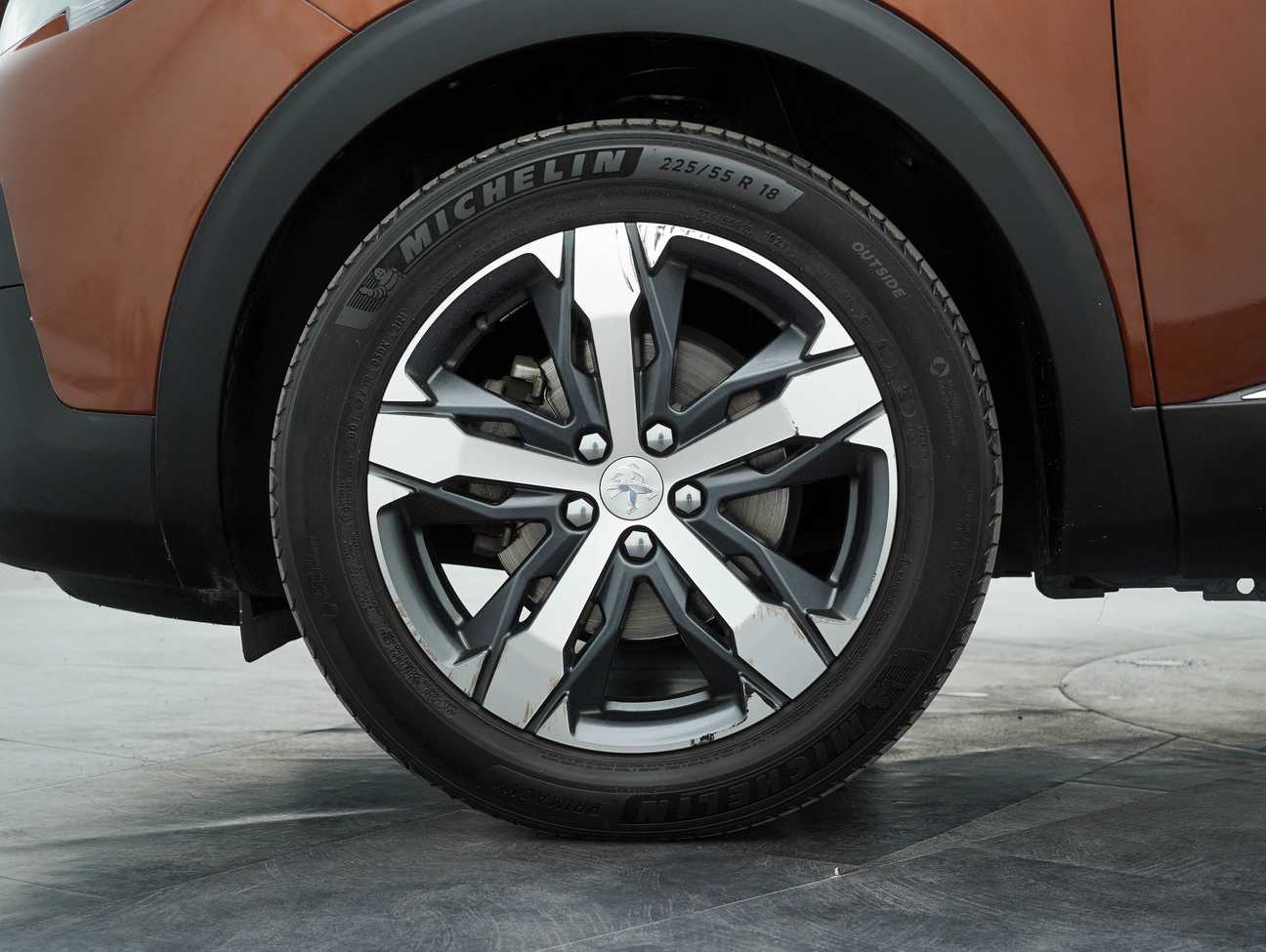 terpakai 2019 Peugeot 3008 THP Active 1.6