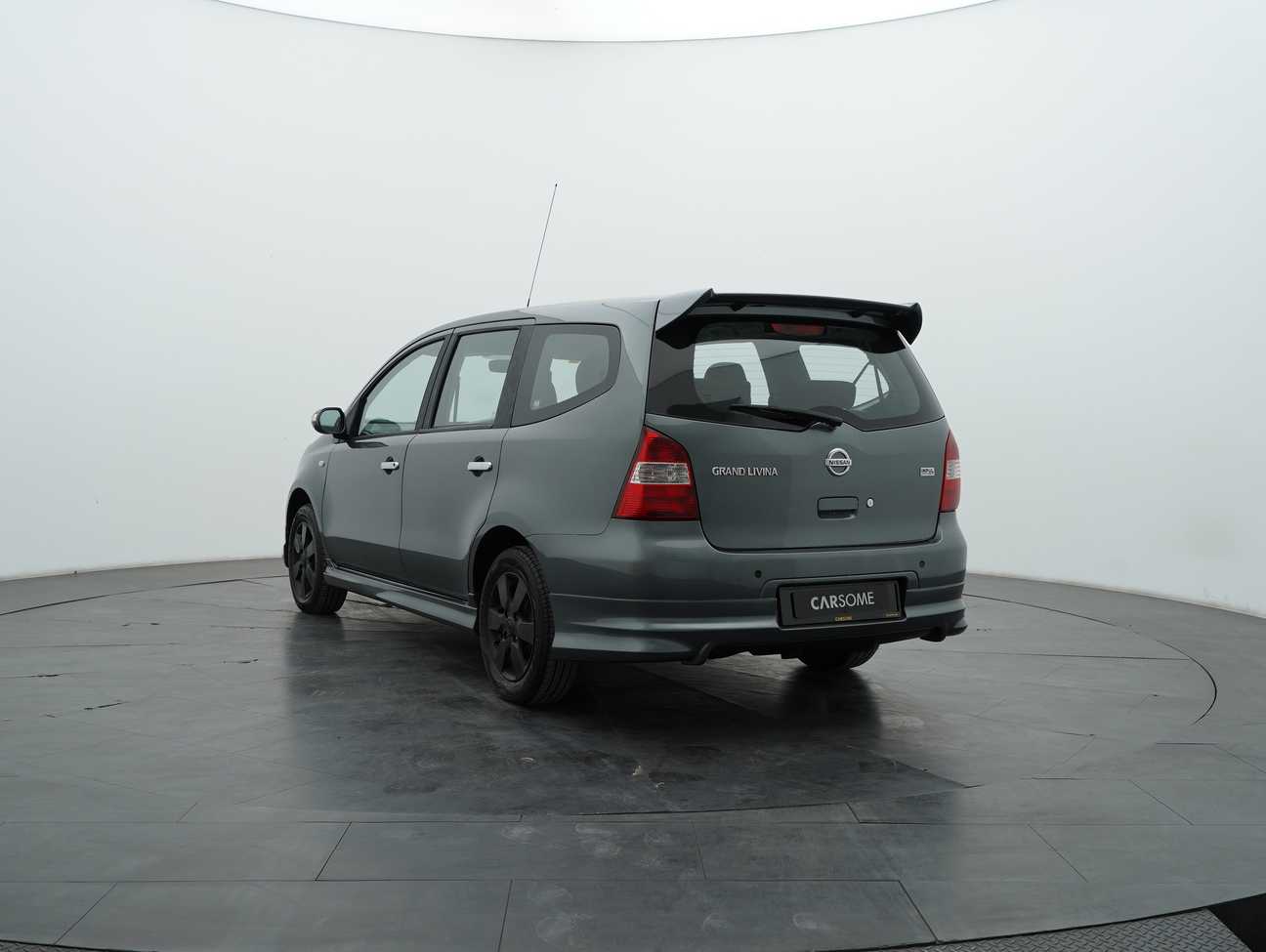 used 2013 Nissan Grand Livina CVTC Comfort 1.8