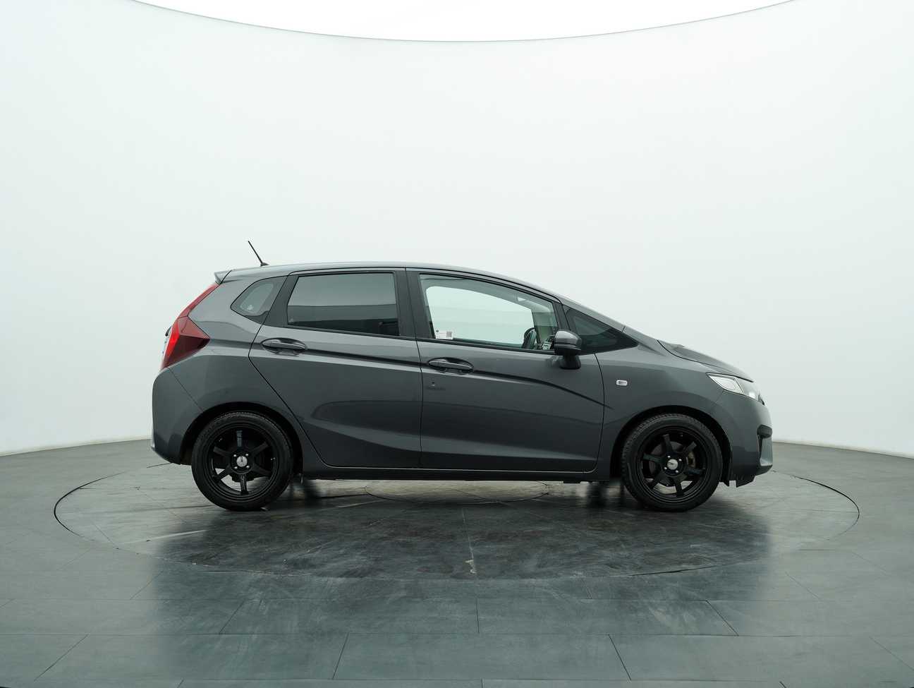 used 2017 Honda Jazz E 1.5