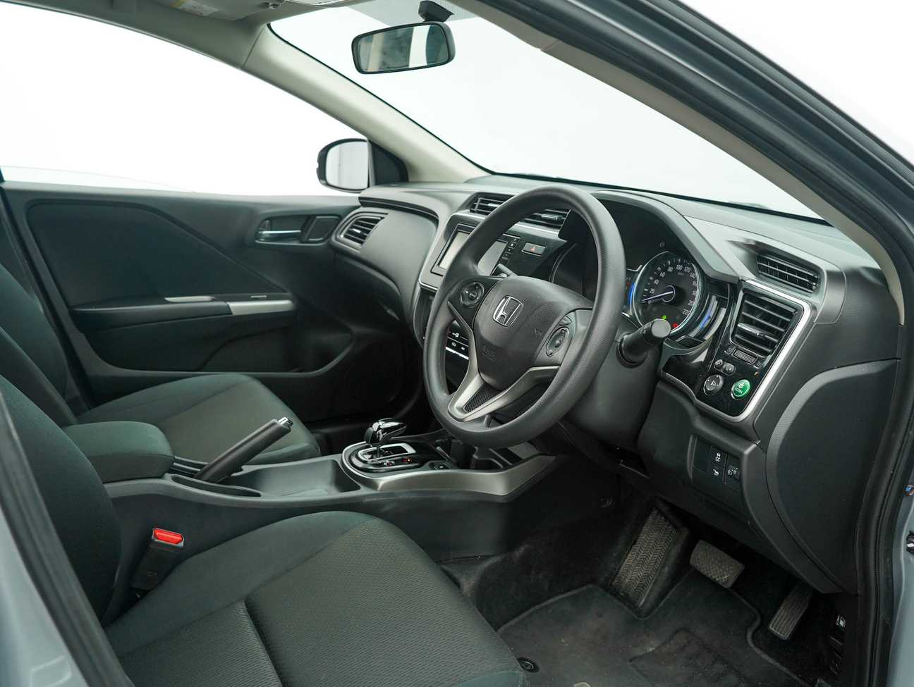 used 2018 Honda CITY HYBRID 1.5