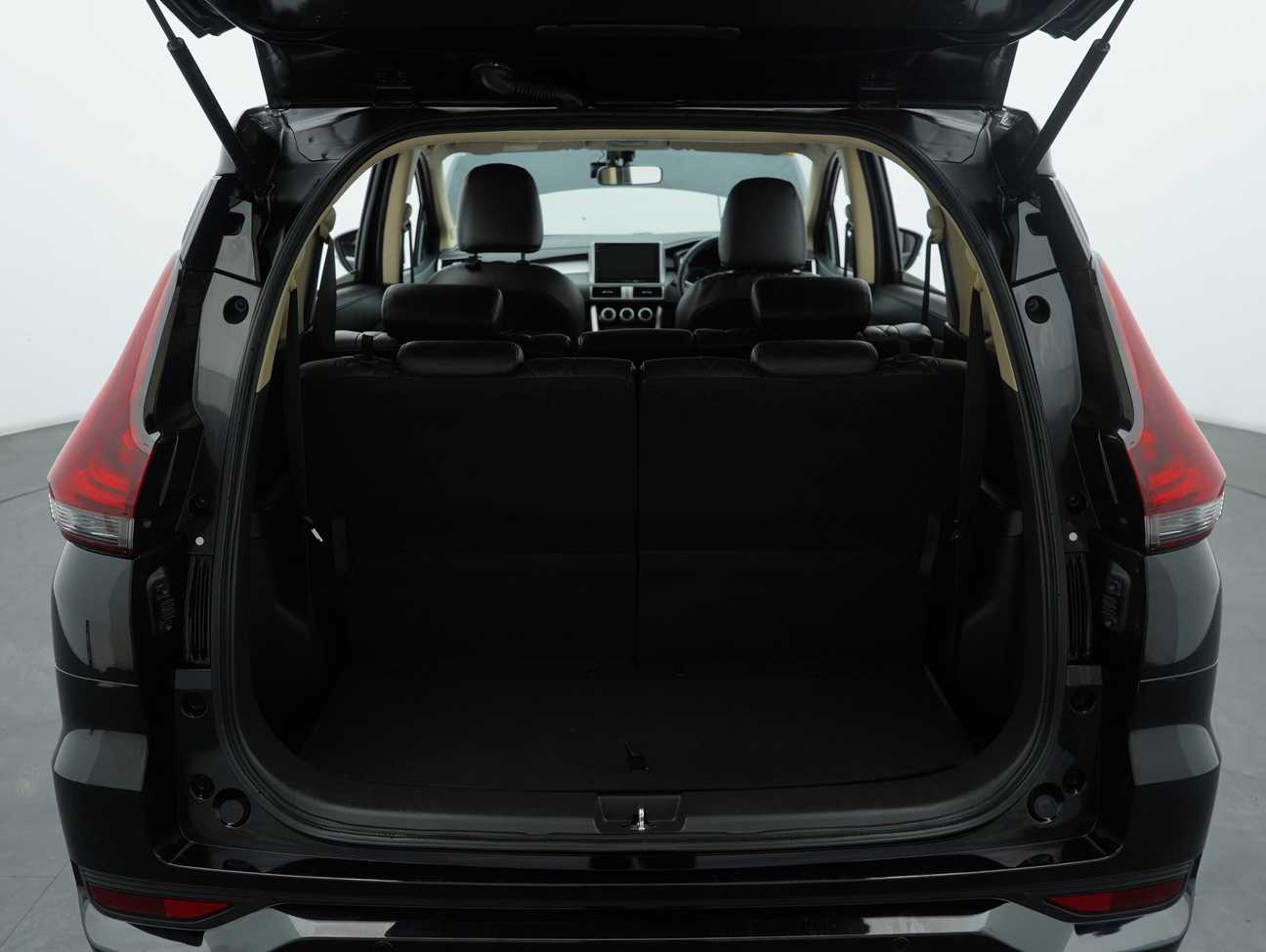 used 2021 Mitsubishi Xpander  1.5