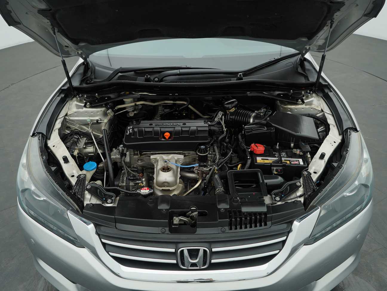 used 2014 Honda Accord VTi 2.0