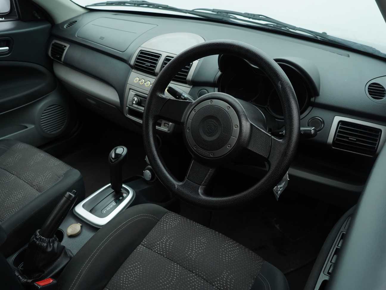 used 2014 Proton Persona SV 1.6