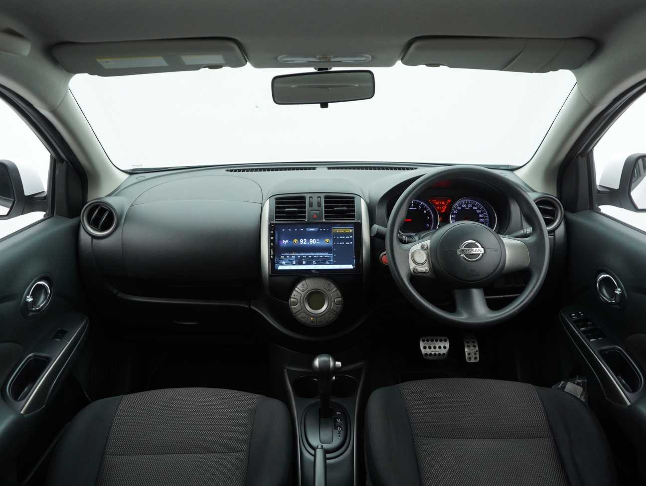 used 2013 Nissan Almera VL 1.5