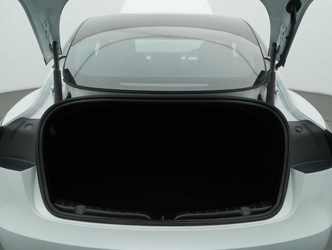 used 2023 Tesla Model 3 Standard Range 