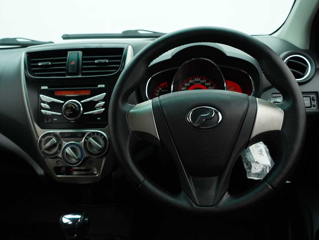terpakai 2016 Perodua AXIA SE 1.0