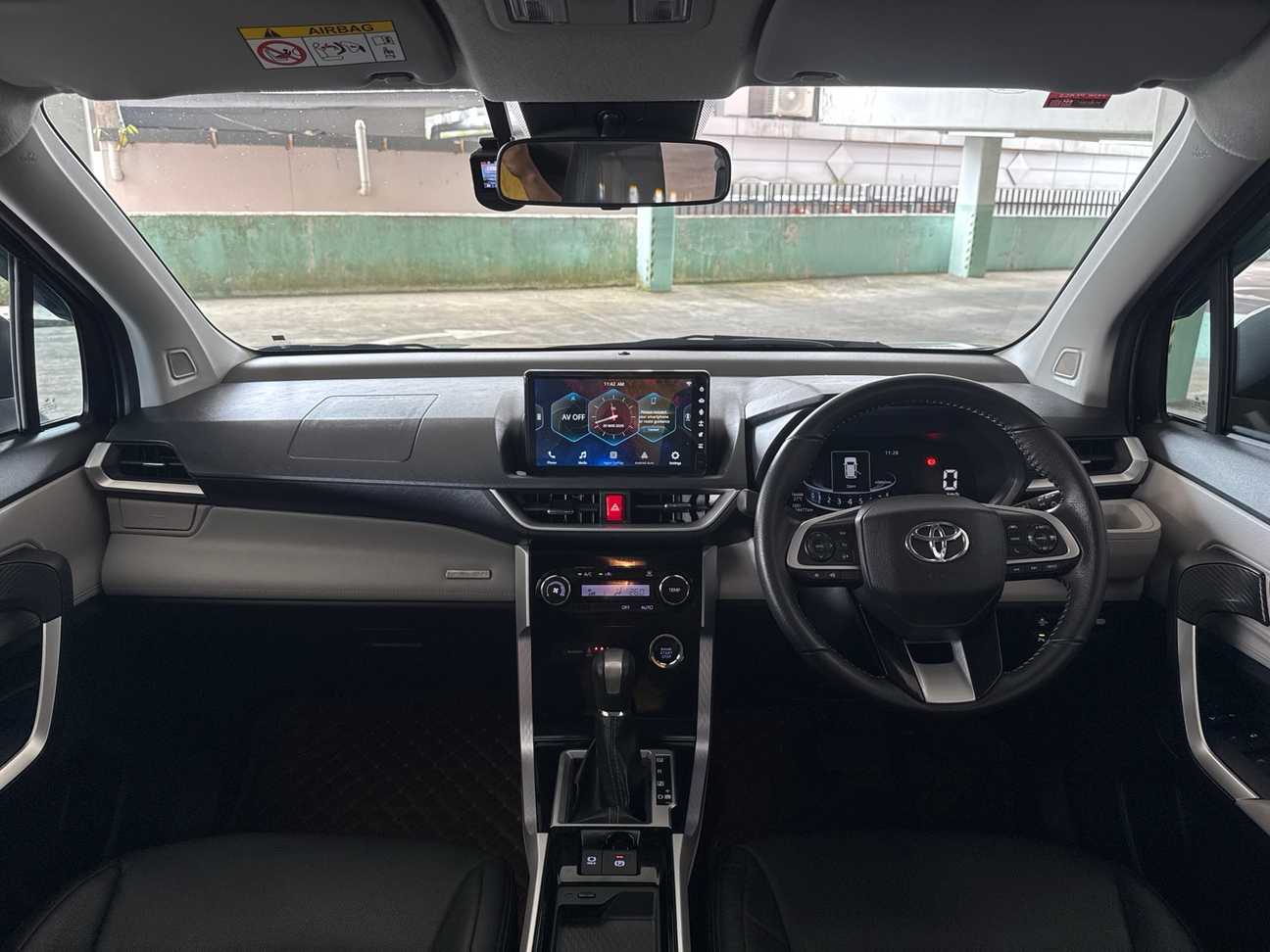 used 2023 Toyota Veloz  1.5