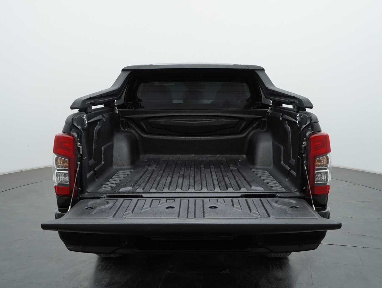 used 2021 Mitsubishi Triton VGT Athlete Dual Cab 4X4 2.4