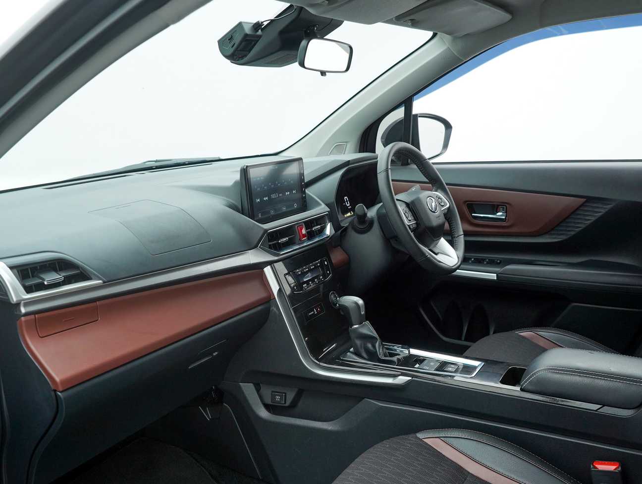 used 2022 Perodua Alza AV 1.5