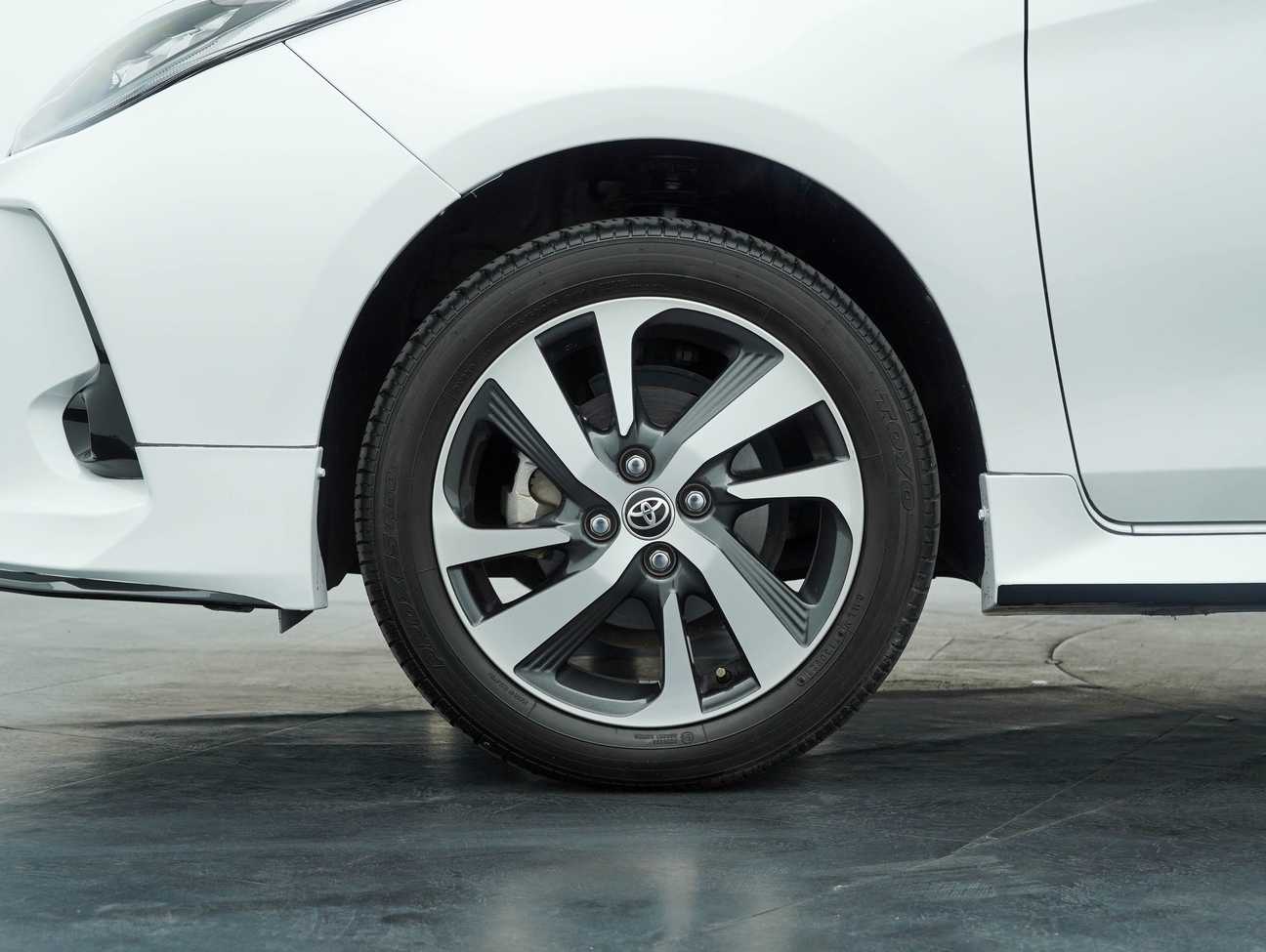 terpakai 2021 Toyota Yaris E 1.5