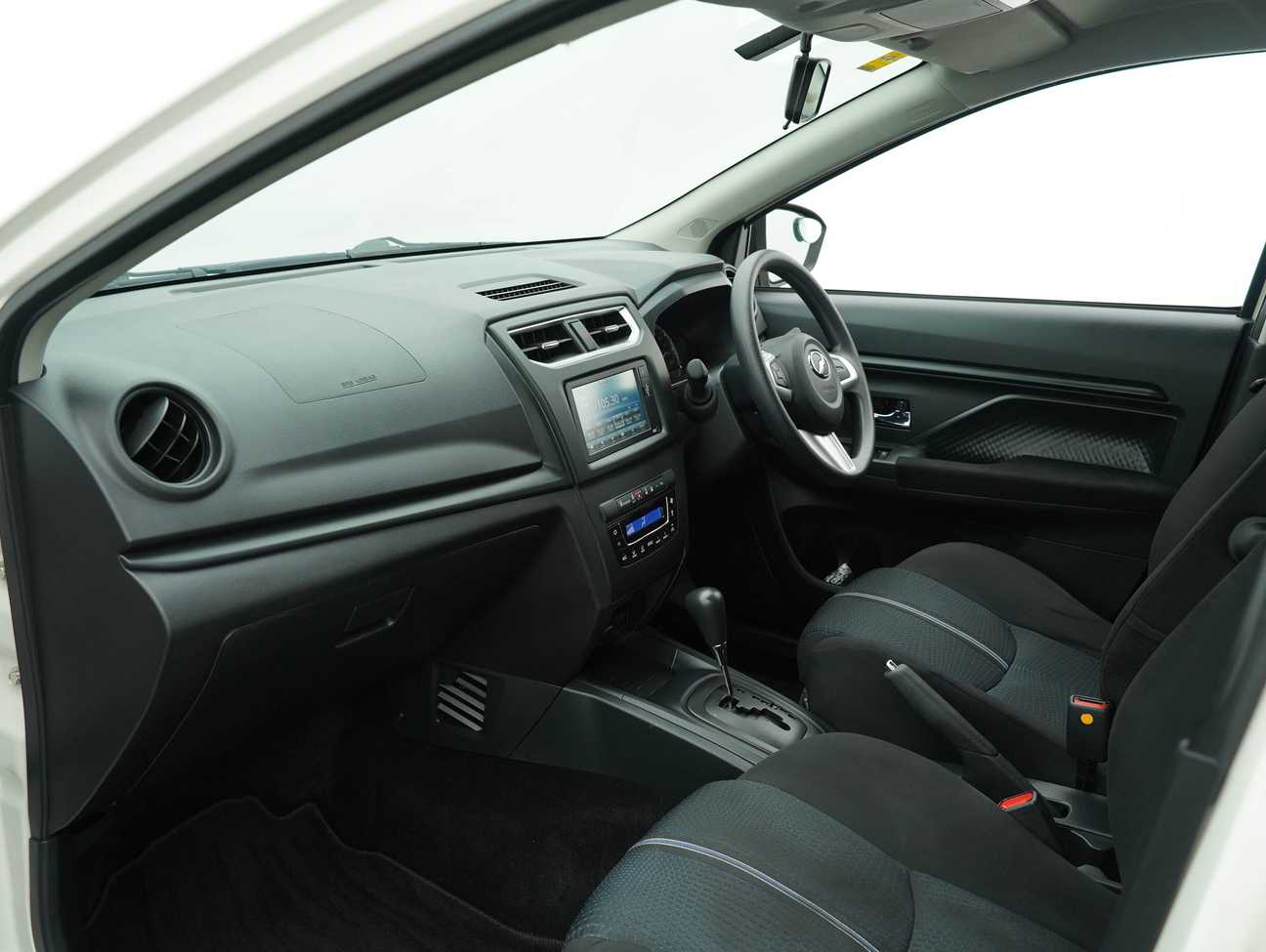 terpakai 2021 Perodua Aruz X 1.5