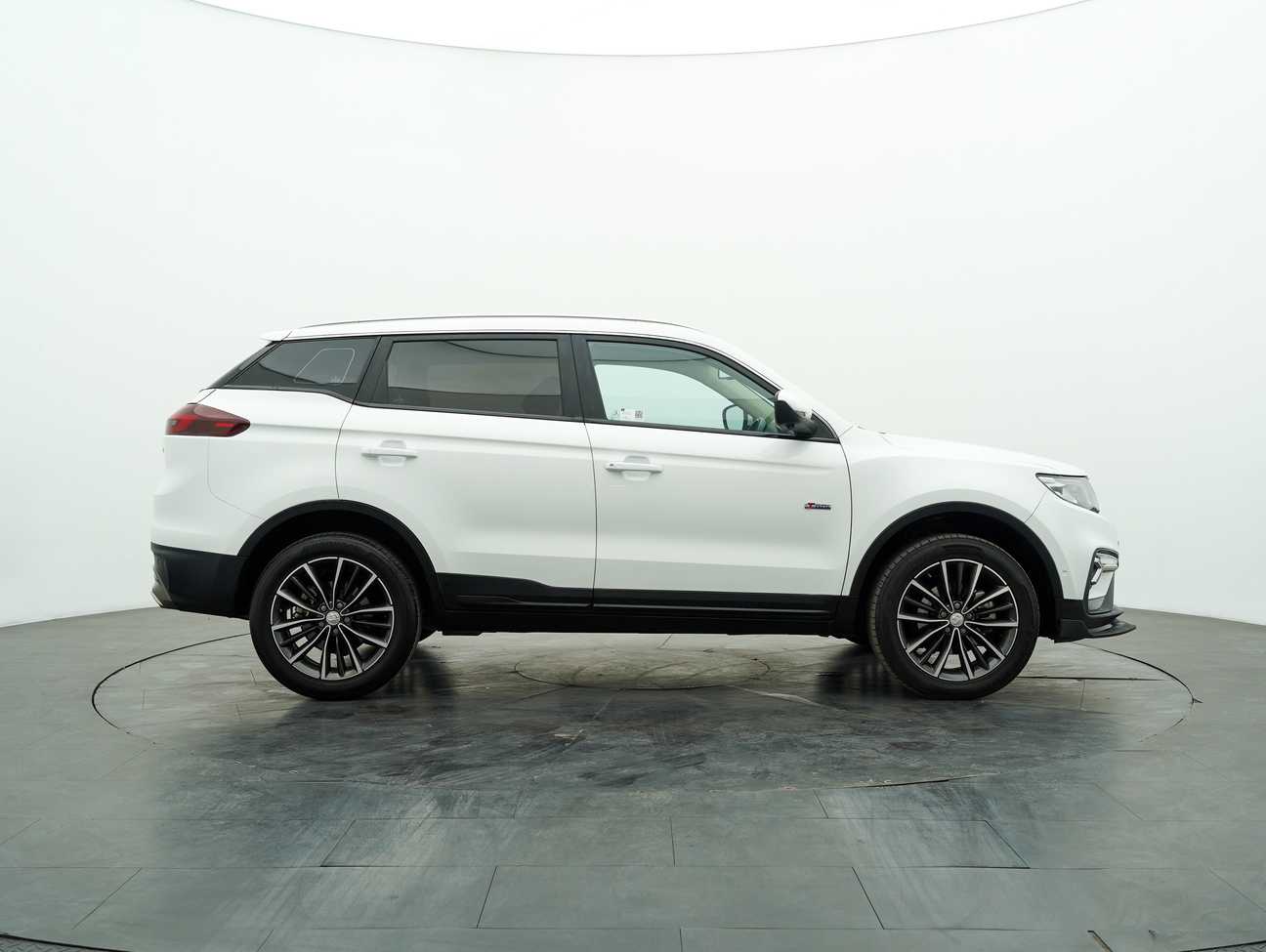 used 2020 Proton X70 Premium 1.8