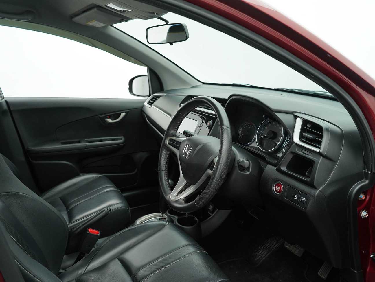 used 2017 Honda BR-V V 1.5