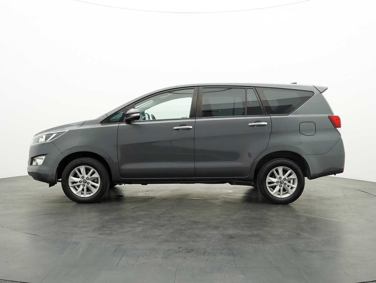 used 2017 Toyota Innova G 2.0