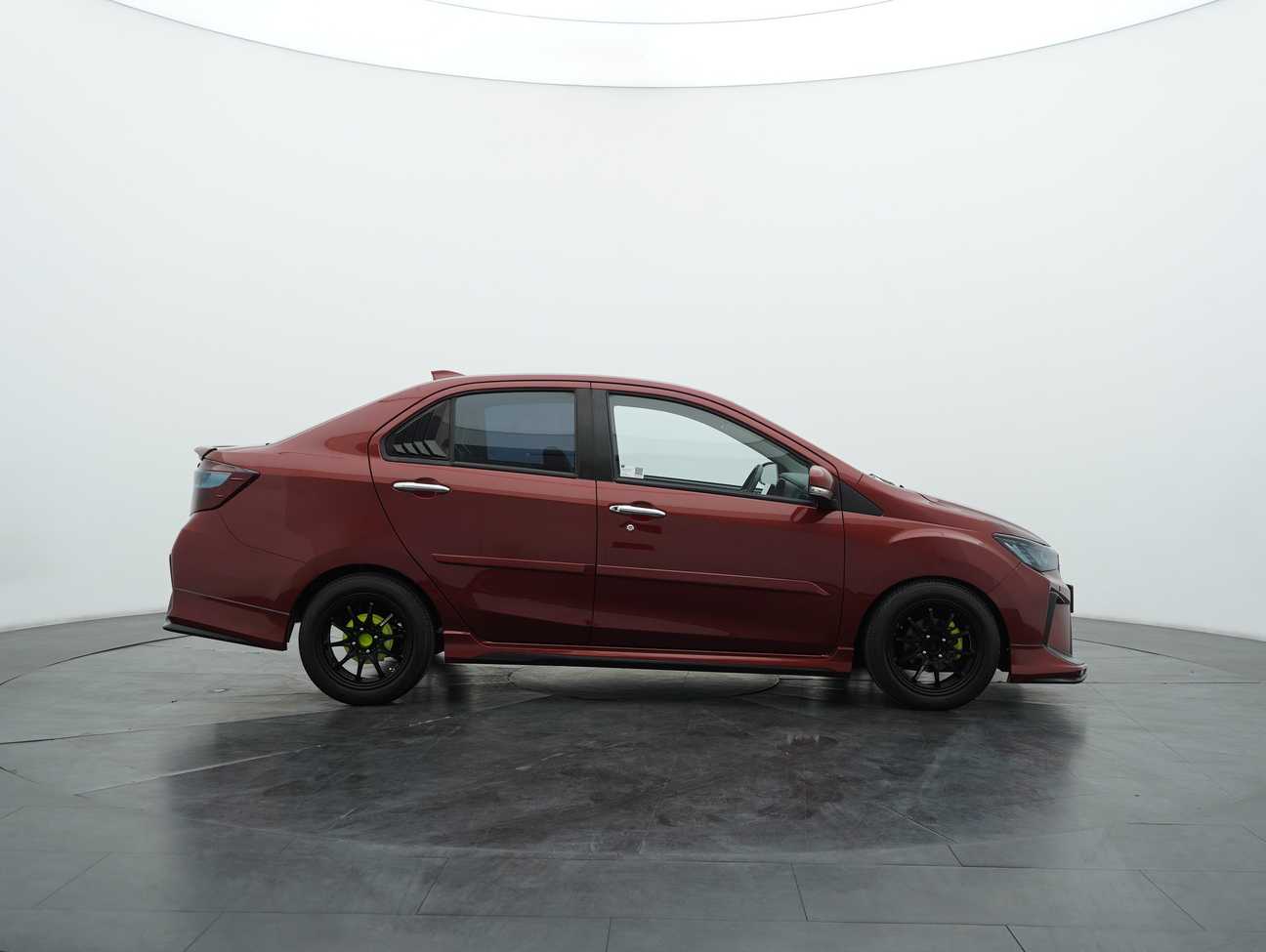 terpakai 2022 Perodua Bezza Advance 1.3