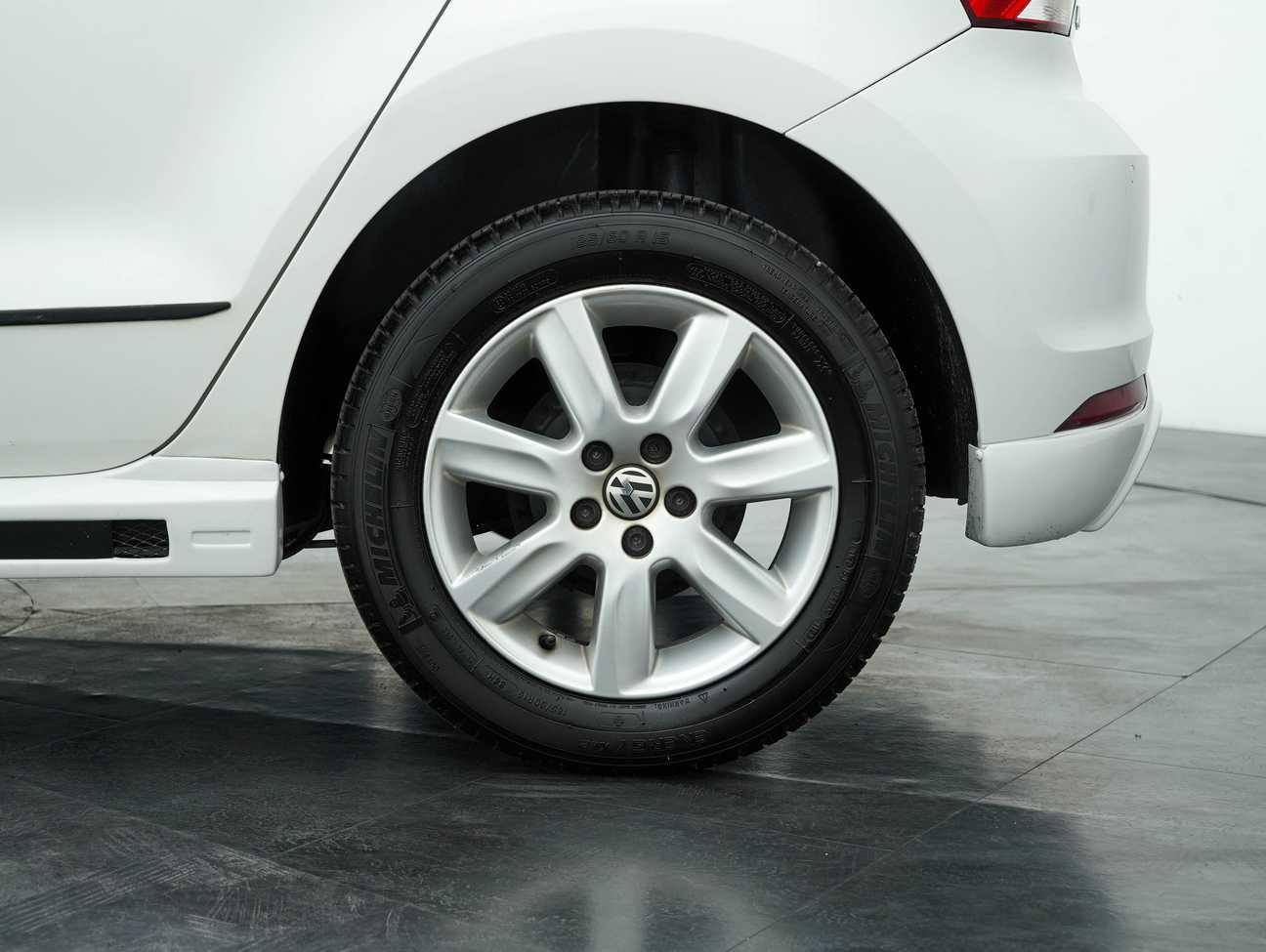 terpakai 2019 Volkswagen Polo Comfortline 1.6