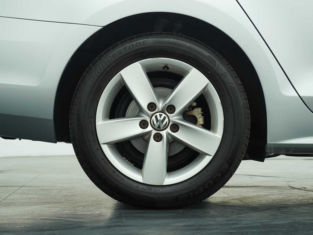 terpakai 2016 Volkswagen Jetta TSI 1.4