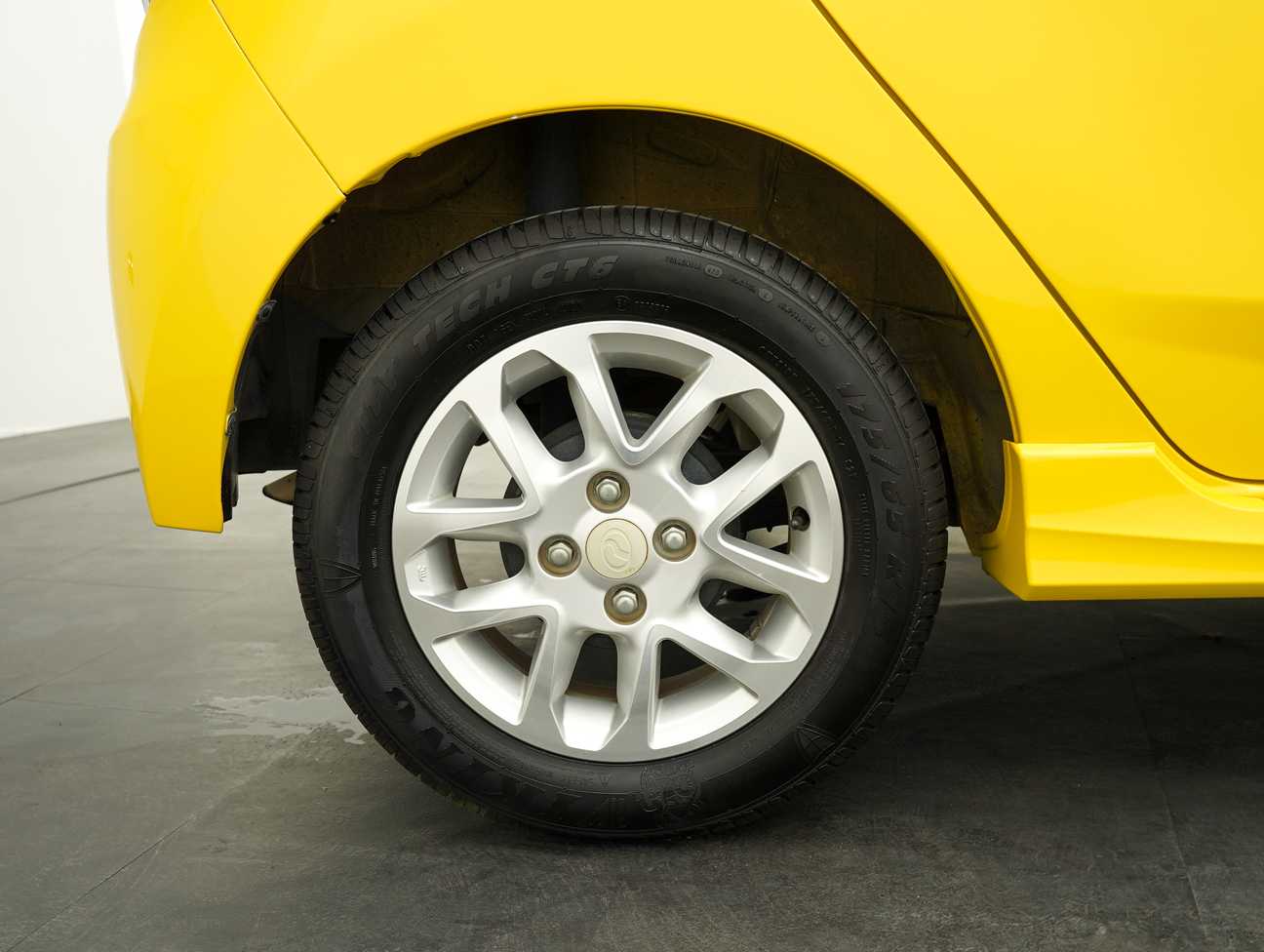 terpakai 2016 Perodua AXIA Advance 1.0