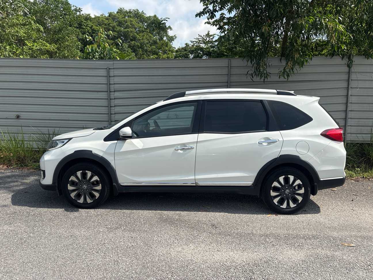 used 2022 Honda BR-V V 1.5
