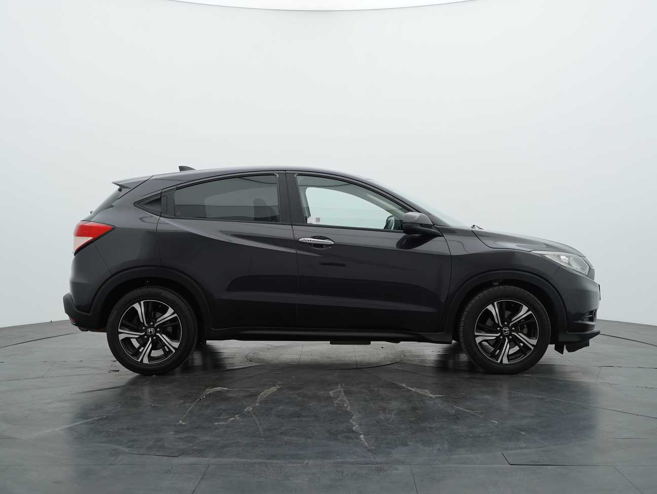 used 2015 Honda HR-V V 1.8