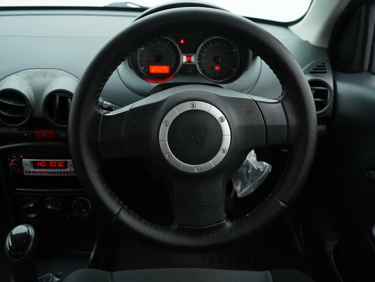 terpakai 2015 Proton Saga SV 1.3